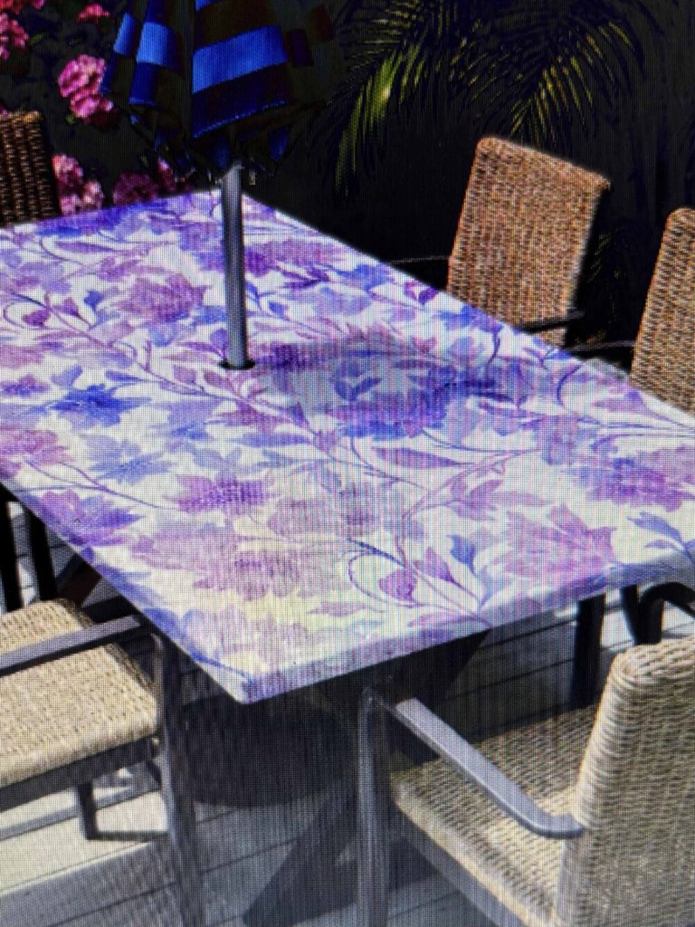 Tablecloth with Umbrella Hole and Zipper N0811